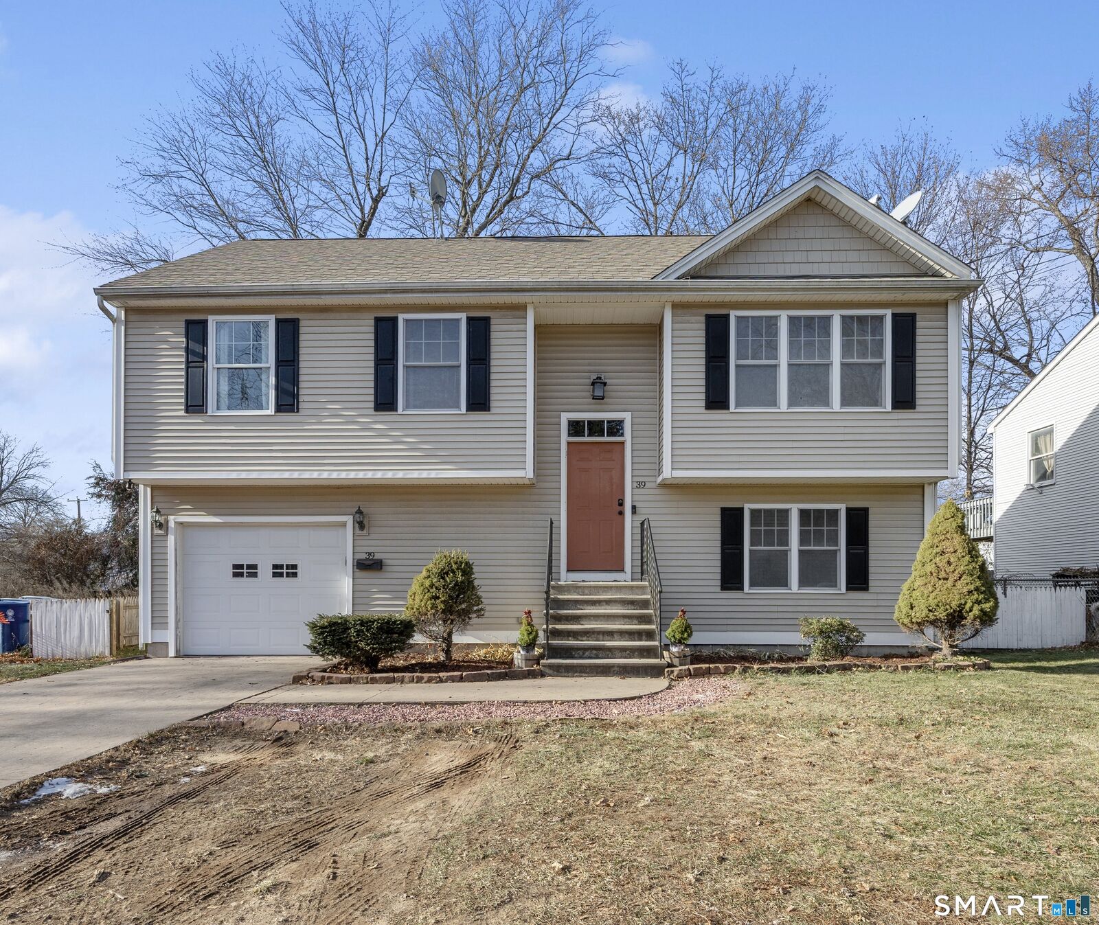 Property Photo: 39 Meriline Avenue CT 06062