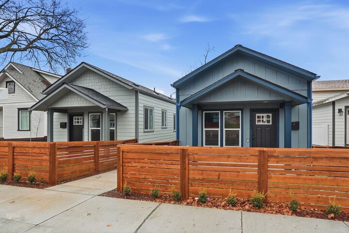 Property Photo: 3613 E 8th Ave WA 99202