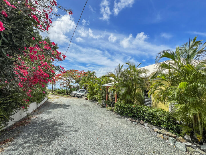 Property Photo:  2-D Sight (The) Ea  VI 00820 