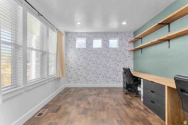 Property Photo:  784 E 1700 S  UT 84097 