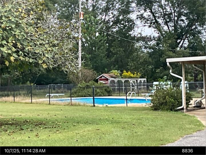 Property Photo:  431 County Line Road S  GA 31705 