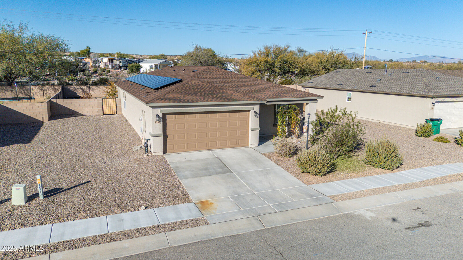 Property Photo: 1256 S Lenora Loop AZ 85602