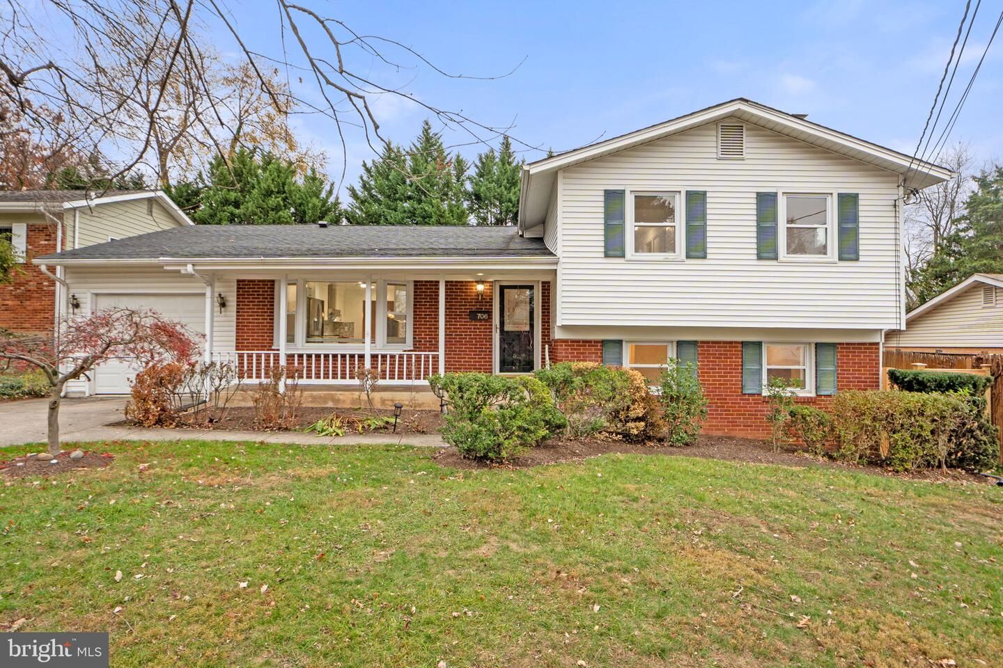 Property Photo:  706 Carter Road  MD 20852 