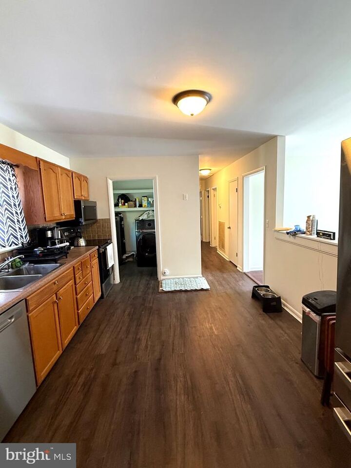 Property Photo:  104 Walden Drive  MD 21826 