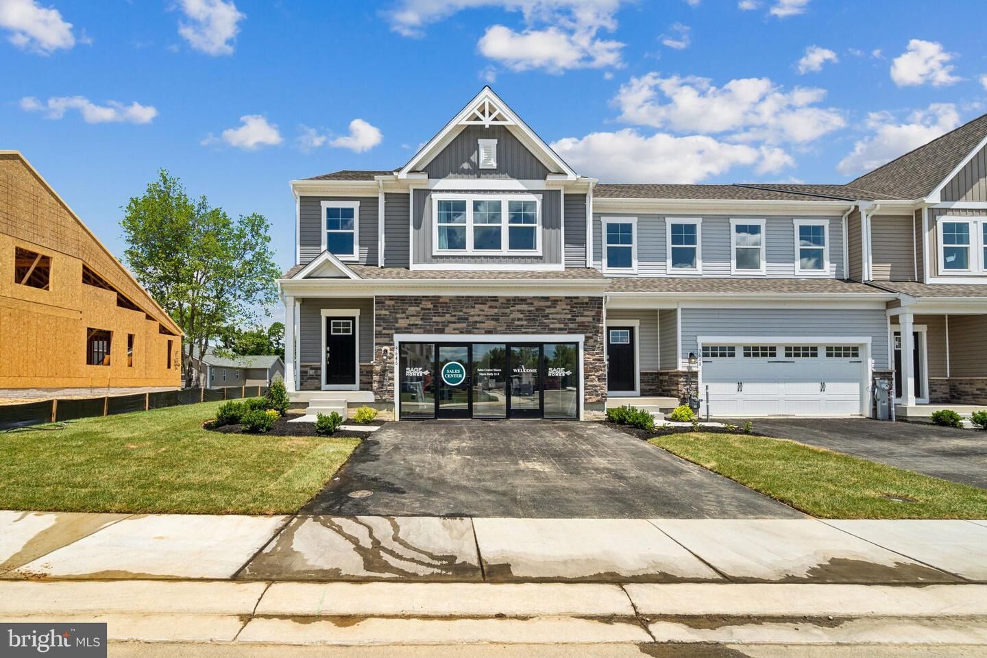 Property Photo:  706 Aldora Drive 102 Harper  MD 21001 