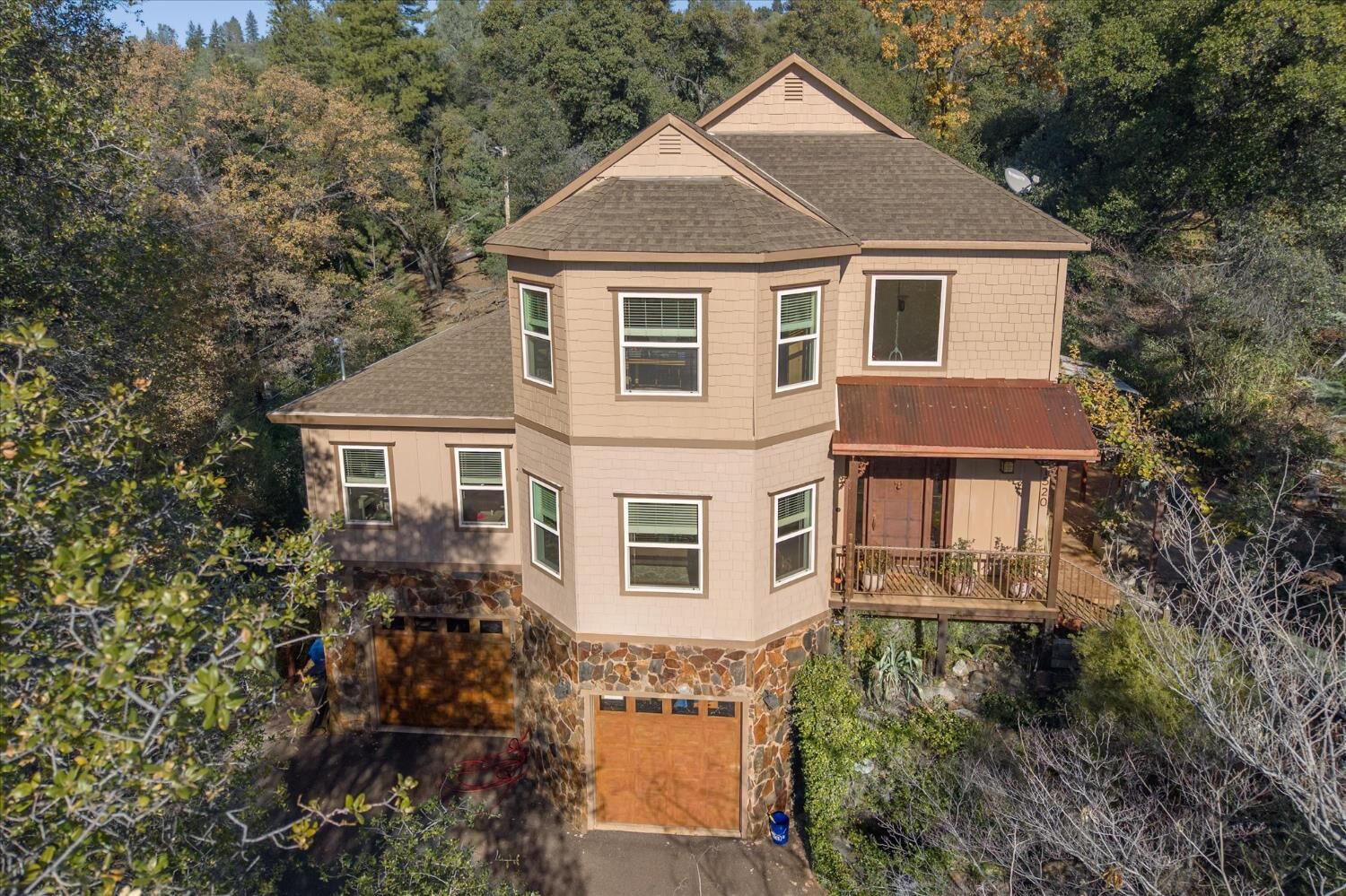 Property Photo:  1520 Coyote  CA 95247 