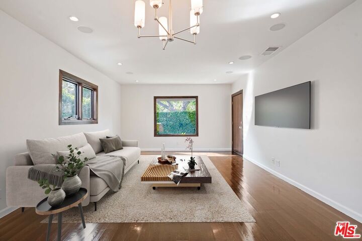 Property Photo: 458 N La Jolla Ave CA 90048