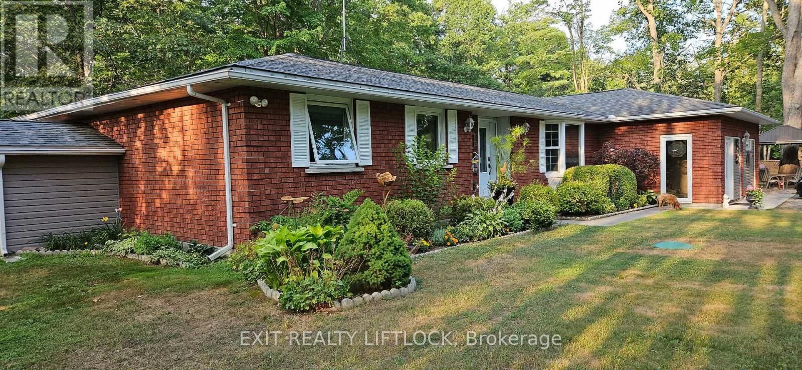 Photo de la propriété:  178 Adam & Eve Road  ON K0L 1J0 