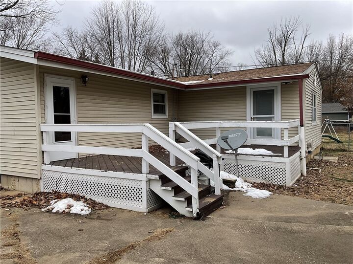 Property Photo:  30 Colorado Drive  IL 62526 