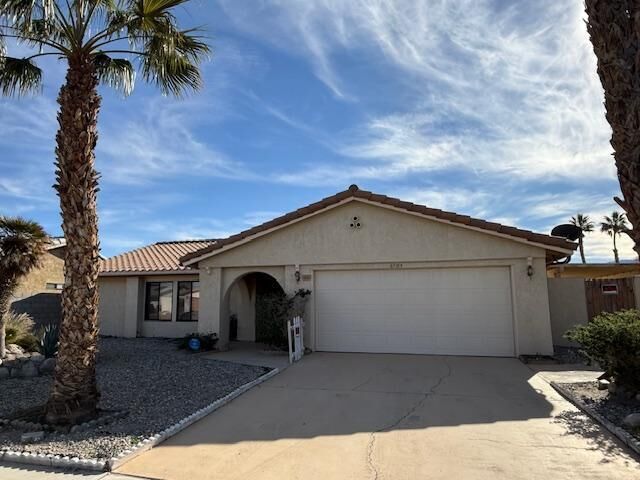 Property Photo:  67185 Ontina Road  CA 92234 