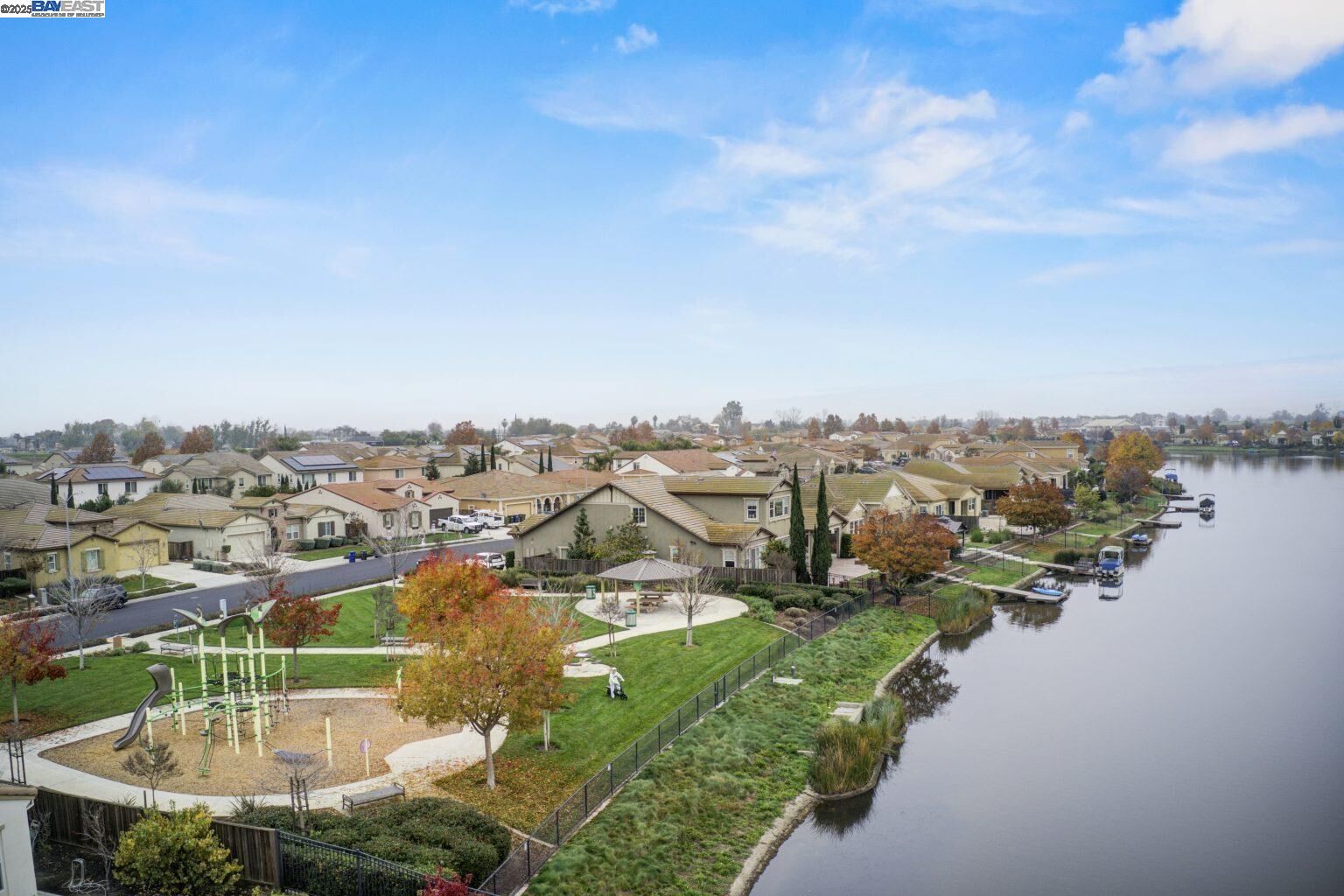 Property Photo:  917 Talaria Ct  CA 94561 