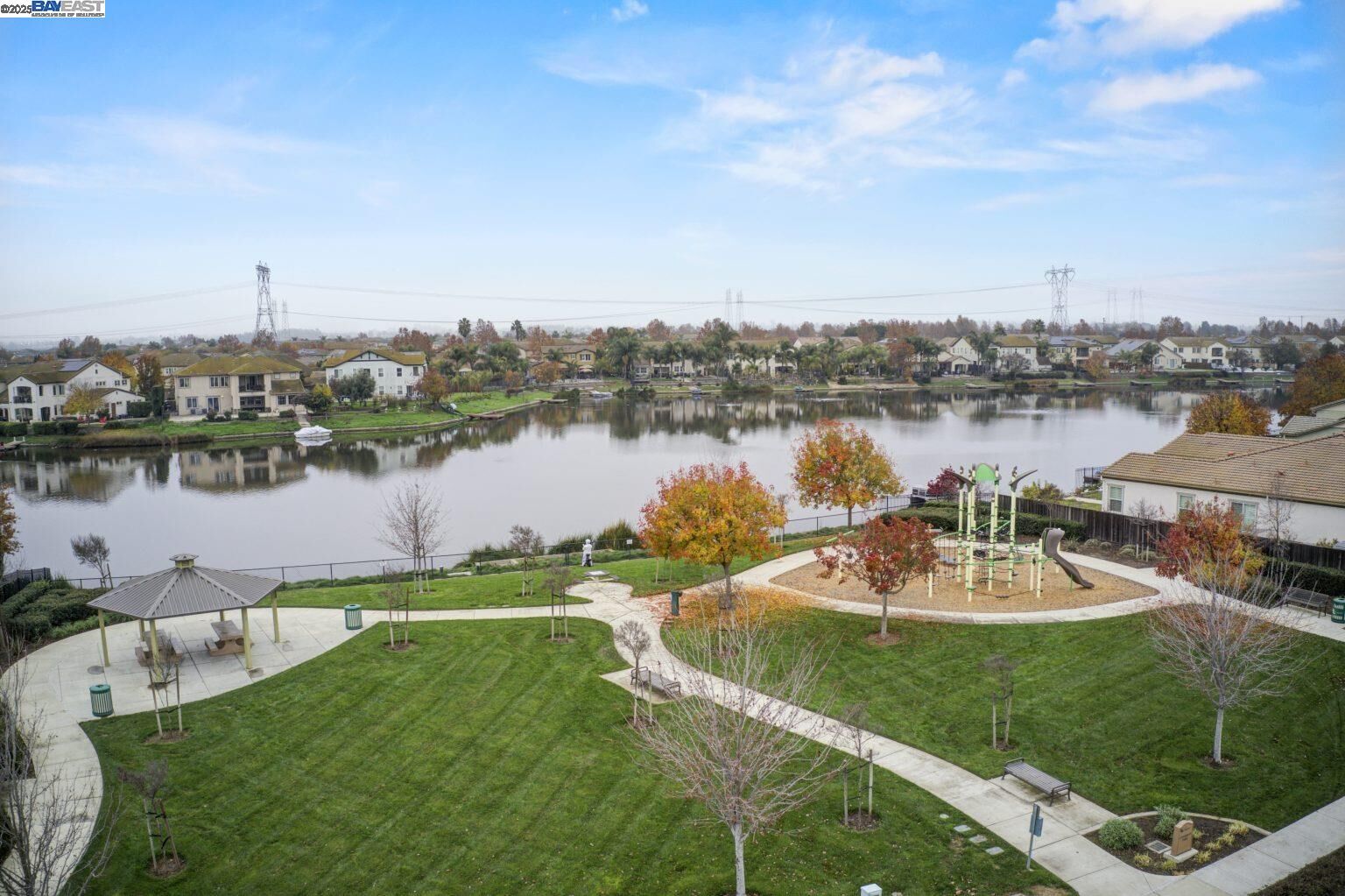 Property Photo:  917 Talaria Ct  CA 94561 