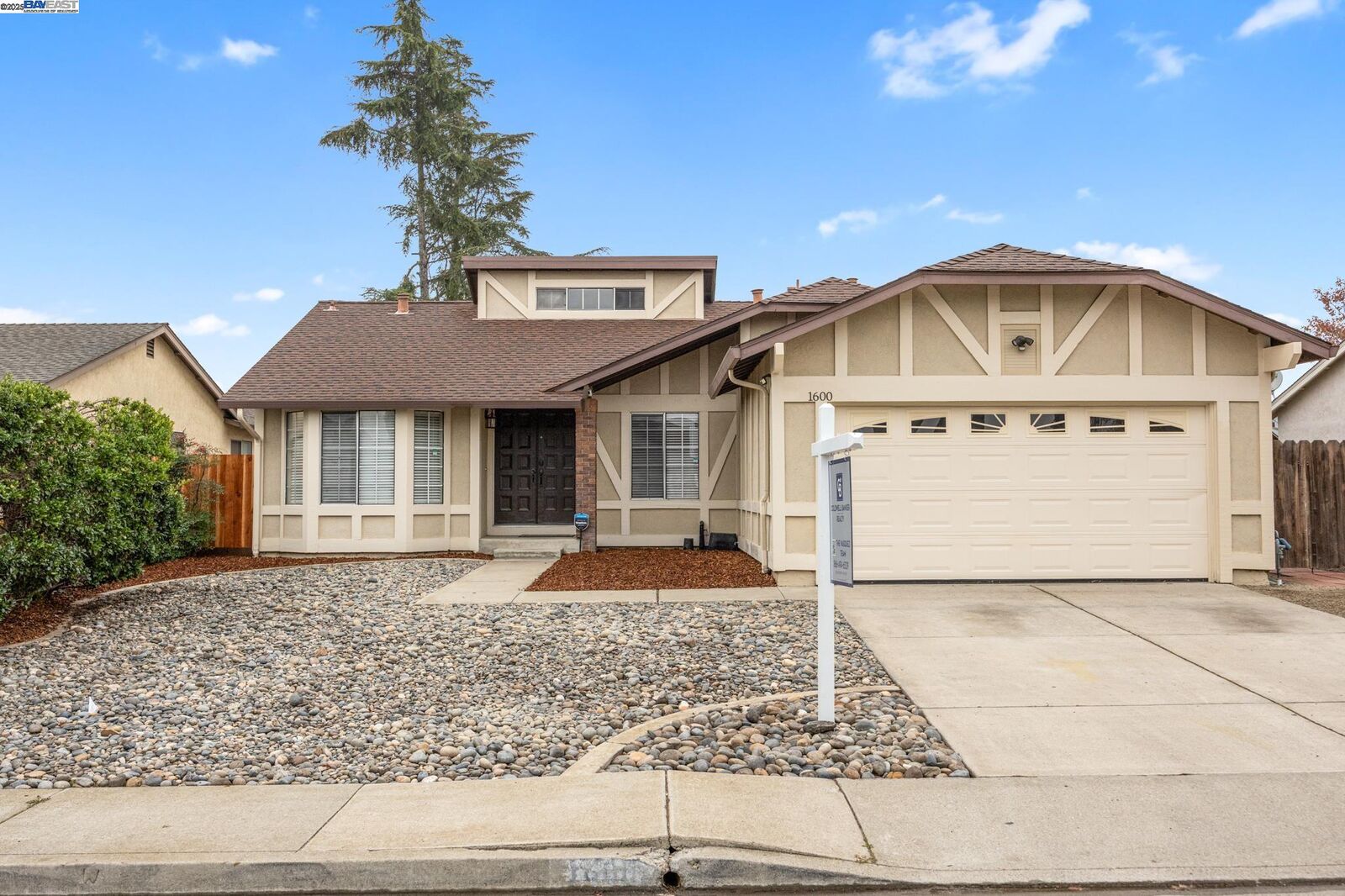 Property Photo: 1600 Port Way CA 94561