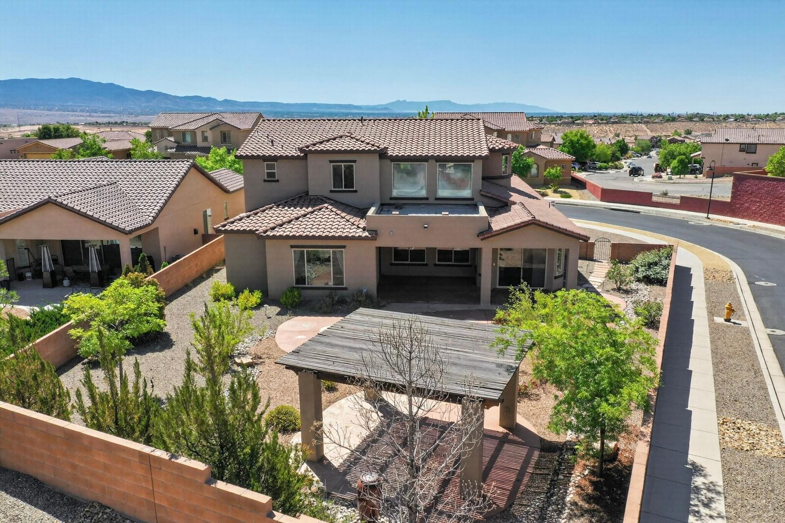 Property Photo:  612 Sierra Verde Way NE  NM 87124 