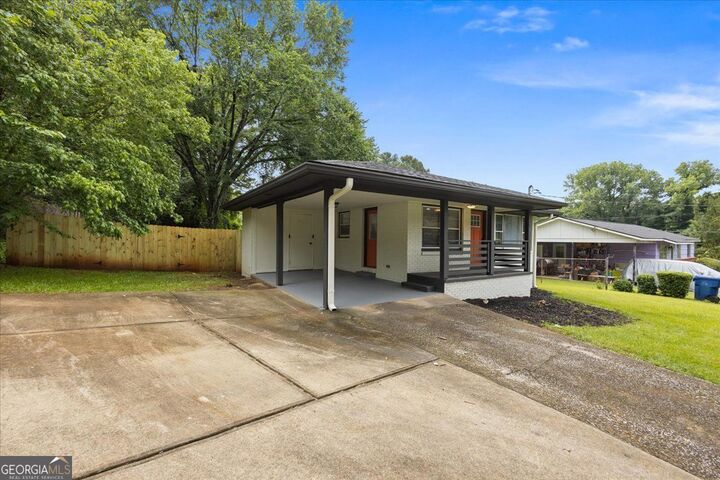 Property Photo:  1553 McCallie Boulevard NW  GA 30318 