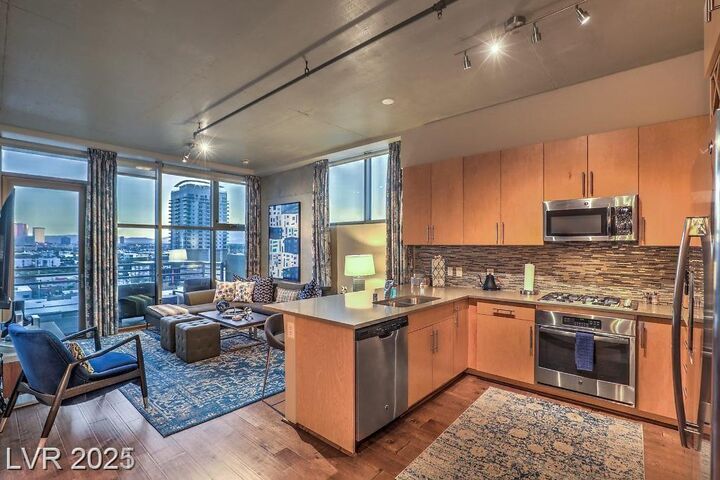 Property Photo:  353 East Bonneville Avenue 1002  NV 89101 