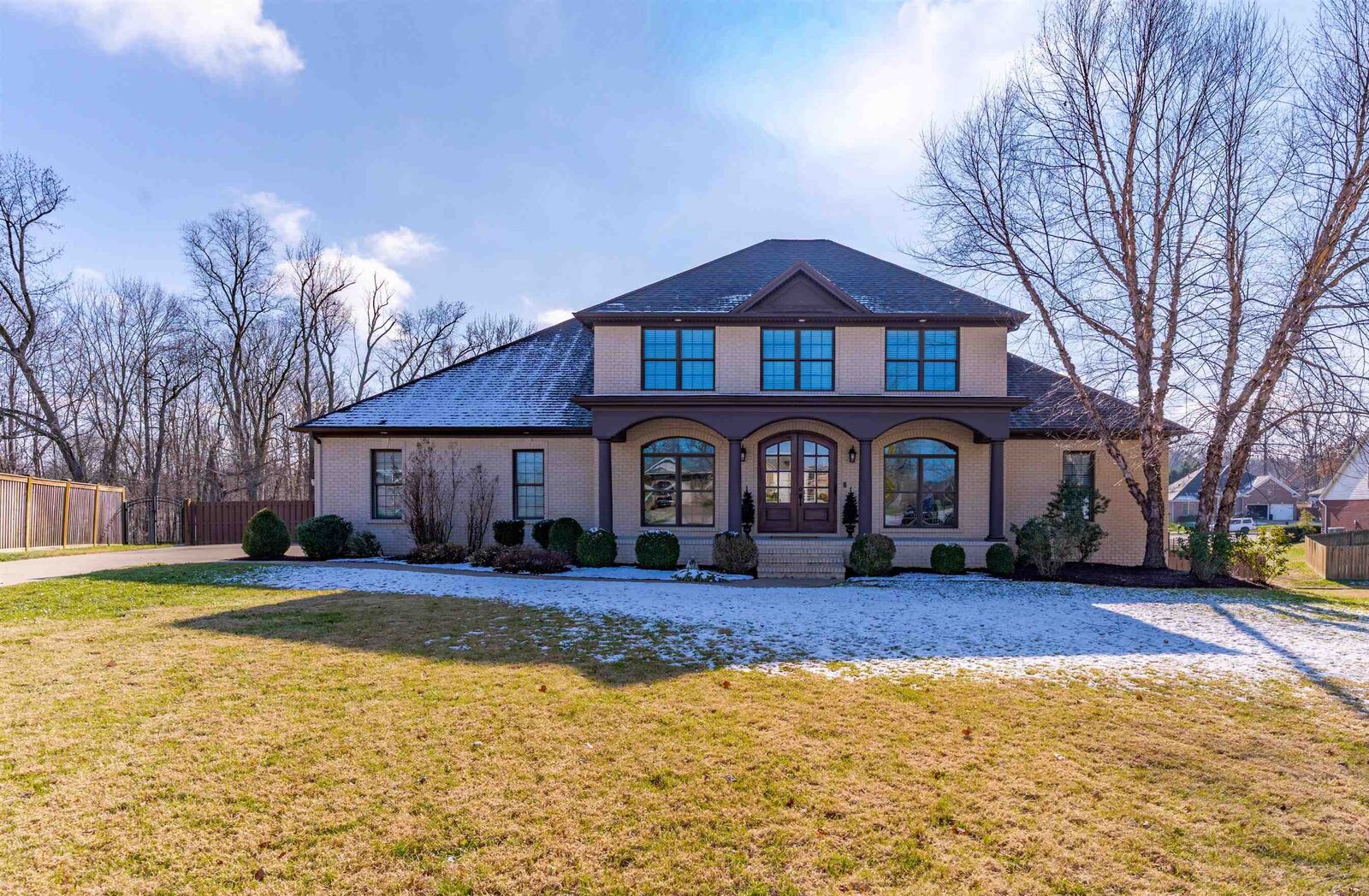 Property Photo: 3124 Forest Edge Cove KY 42303
