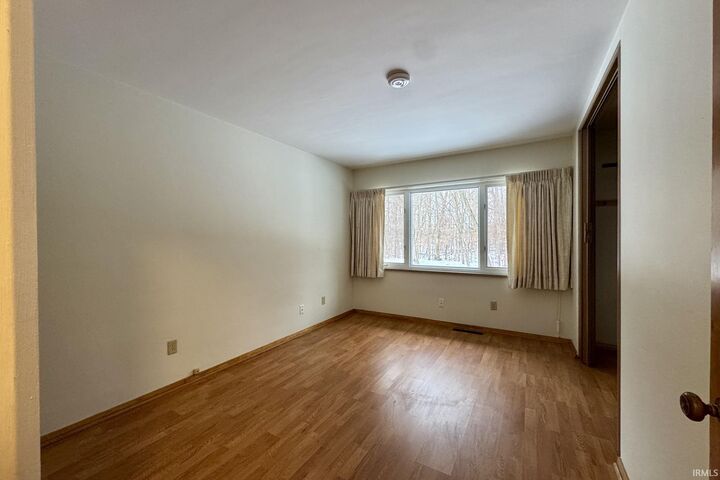 Property Photo: 7445 N Clinton Street IN 46825