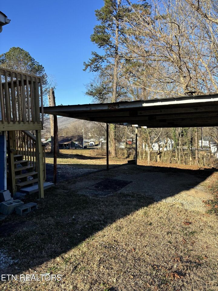 Property Photo: 206 Long Drive TN 37748