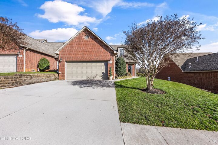 Property Photo: 560 Meadow Walk Lane TN 37772