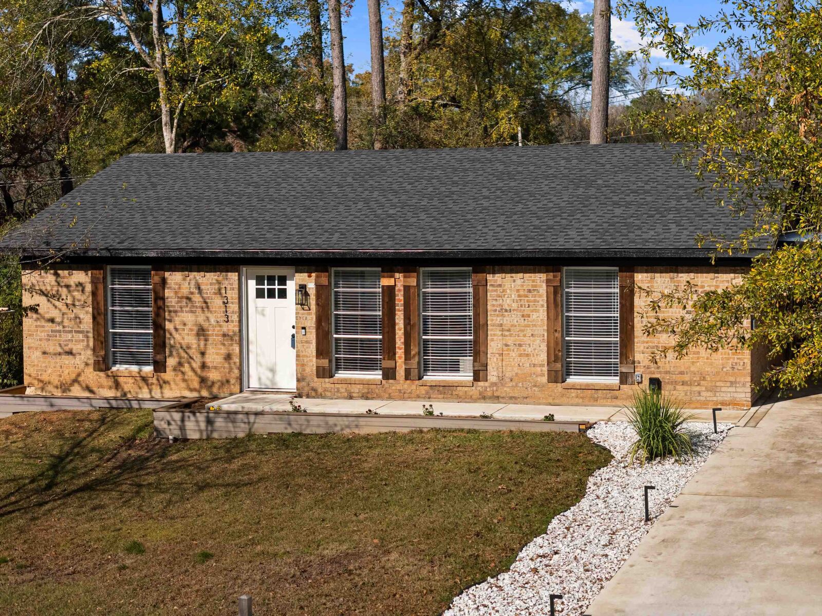 Property Photo:  1313 Annette Dr.  TX 75604 