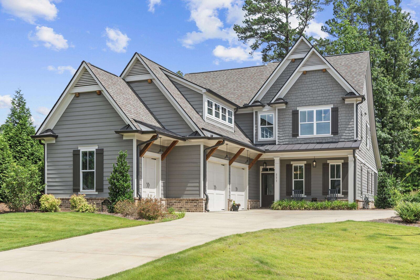 Property Photo: 111 Wingspan Way GA 31024