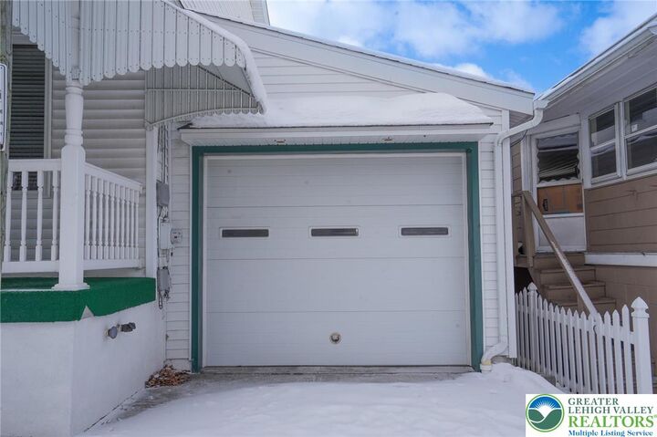 Property Photo:  31 Powell Street  PA 18232 