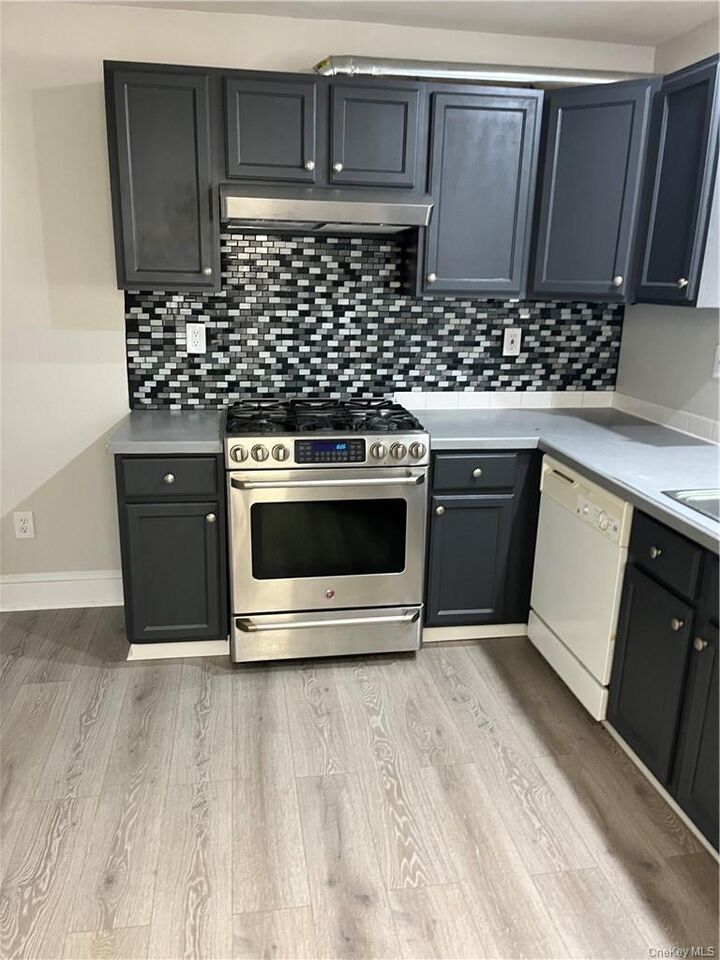 Property Photo:  598 Rte 303  NY 10913 