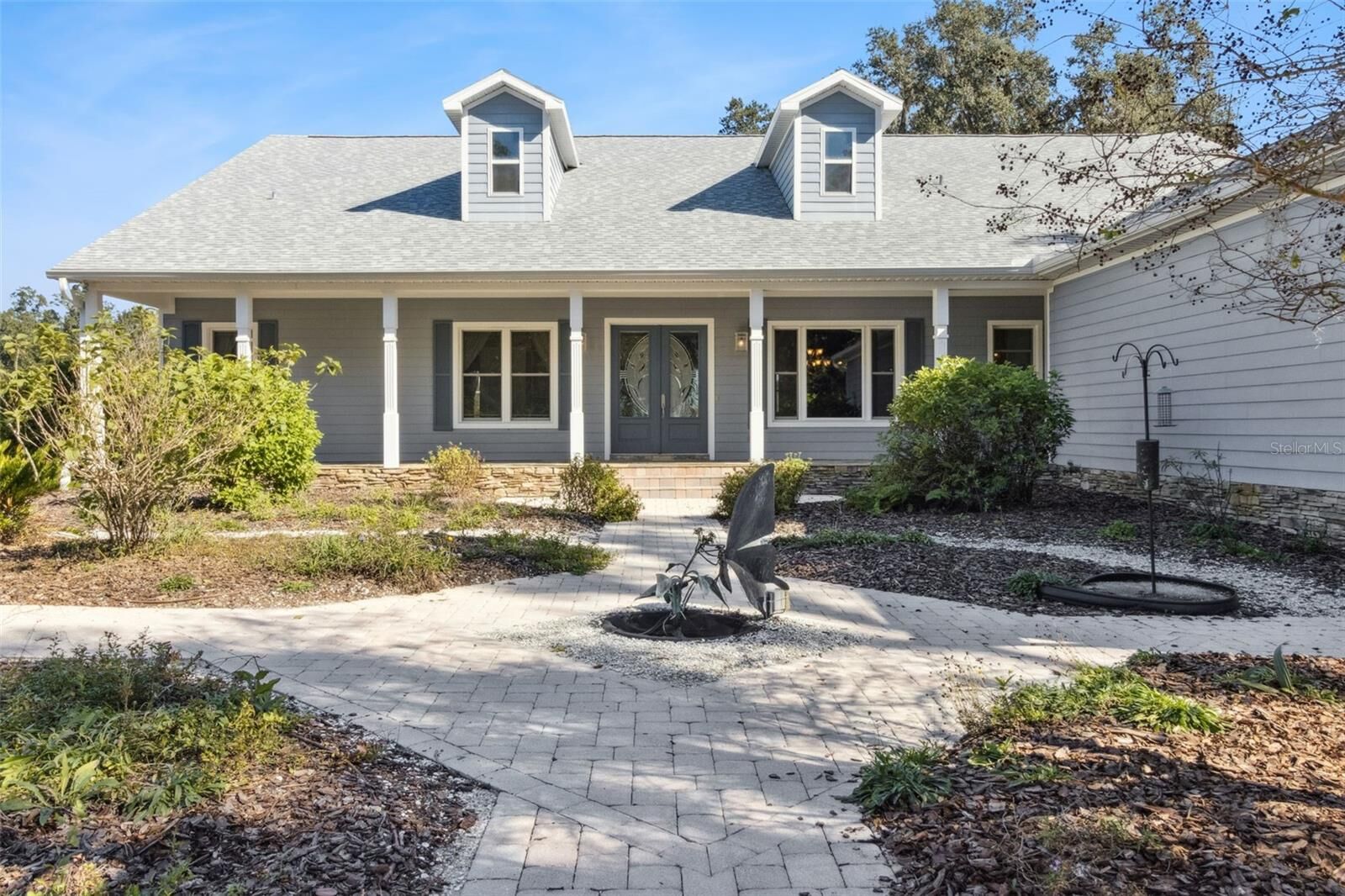 Property Photo: 4636 W Knights Griffin Road FL 33565
