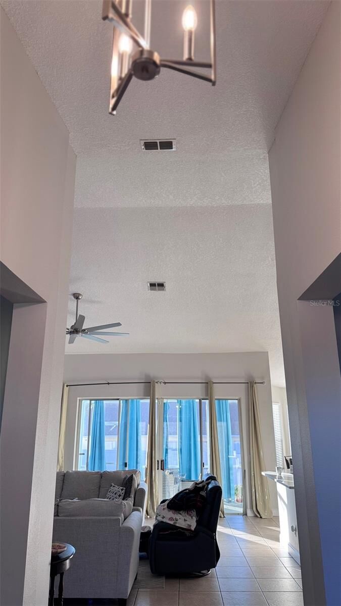 Property Photo: 1975 Florence Vista Boulevard FL 32818