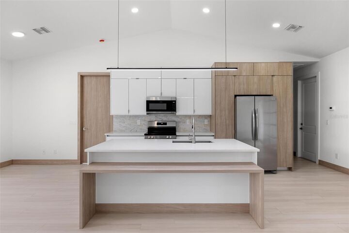 Property Photo:  4352 Everglades Terrace  FL 34286 