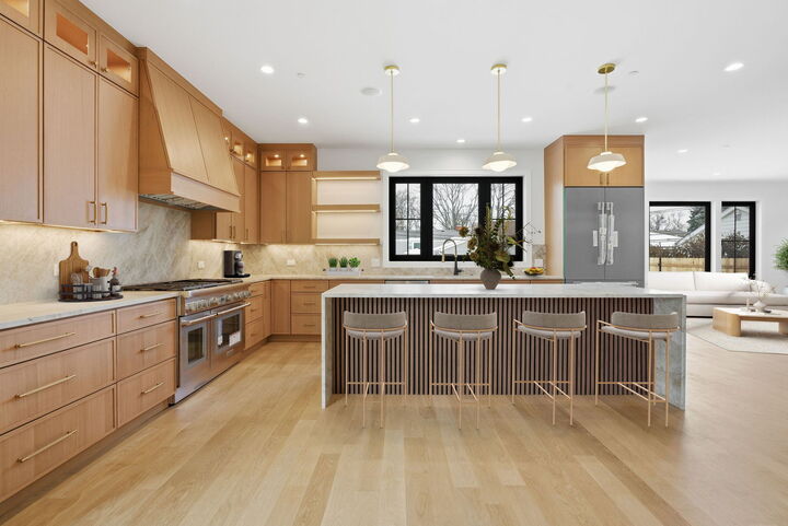 Property Photo:  1100 Lois Avenue  IL 60068 