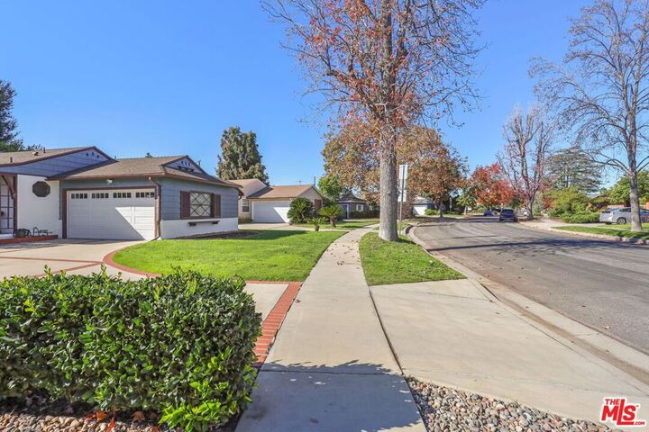 Property Photo:  5733 Radford Avenue  CA 91607 