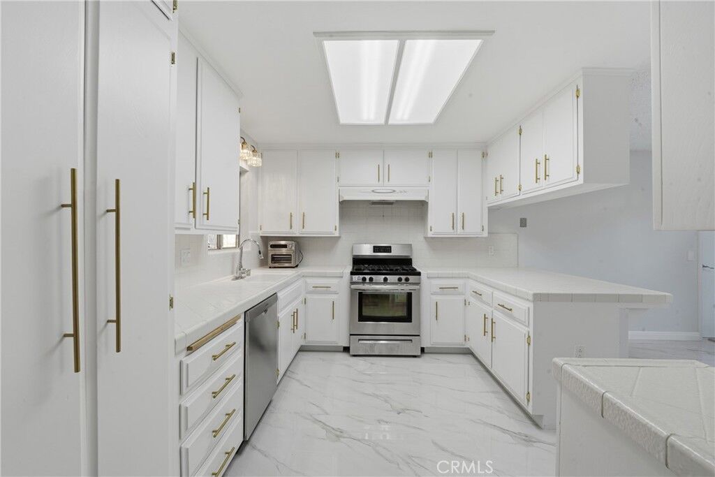 Property Photo: 6255 Mitchell CA 92505