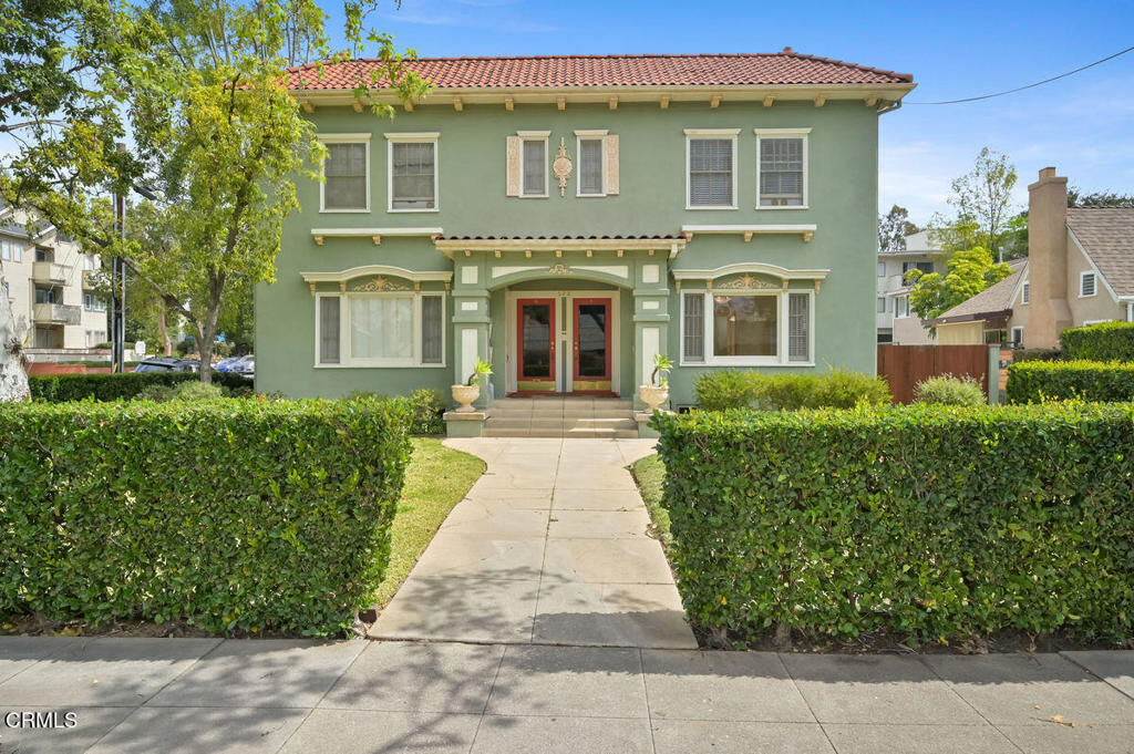 Property Photo: 588 S Mentor Avenue B CA 91106