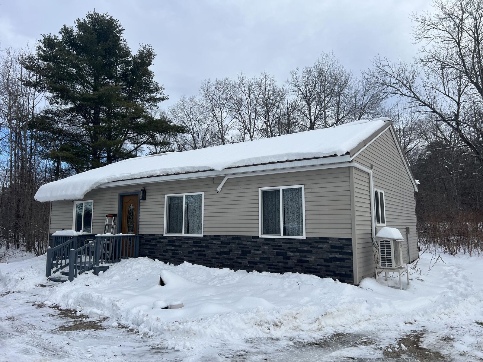 Property Photo: 595 Main Street ME 04457