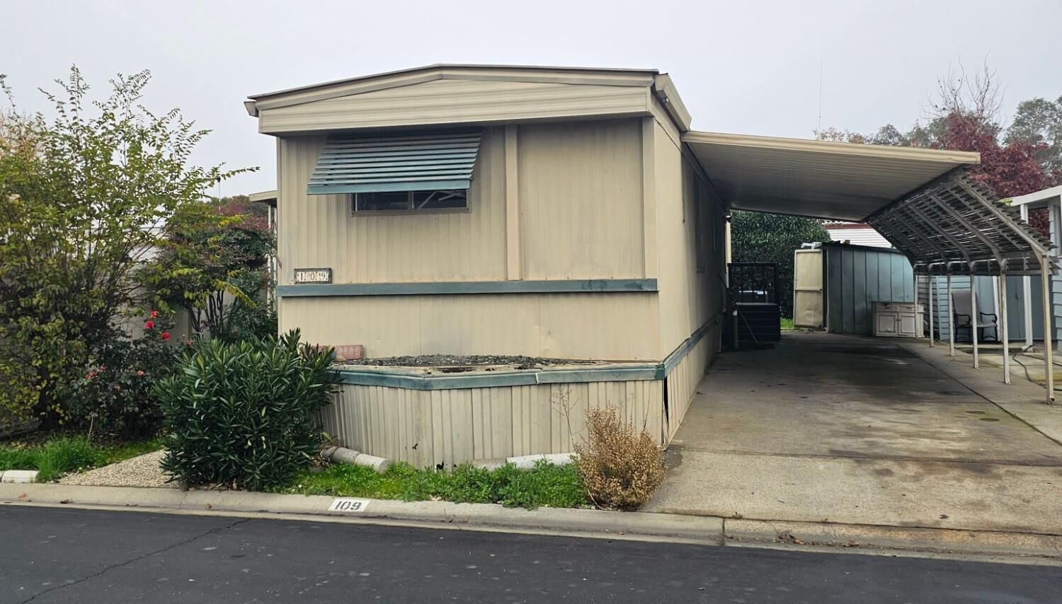 Property Photo: 8665 Florin Road 109 CA 95828