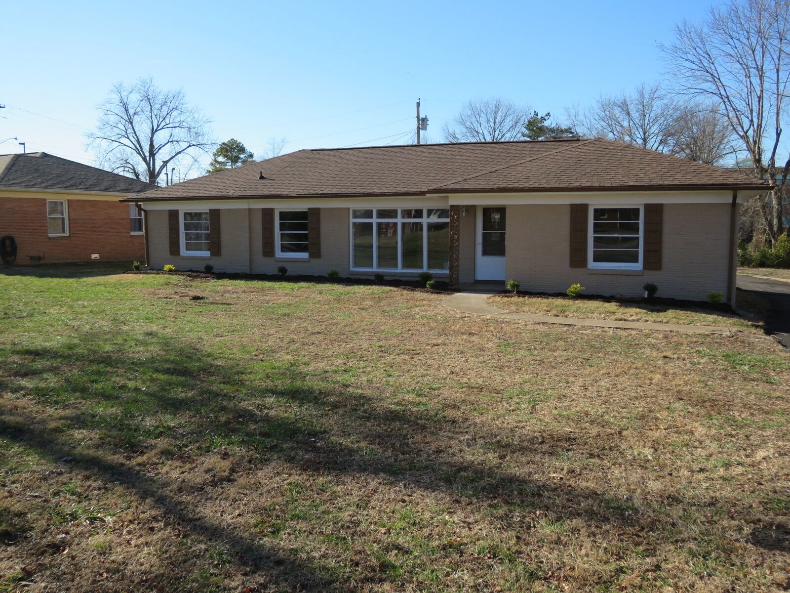Property Photo:  322 North Dr  TN 37066 