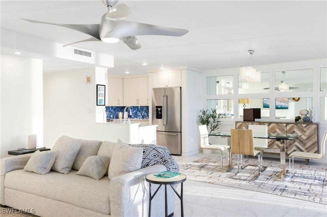 Property Photo:  9715 Gulf Shore Drive 103  FL 34108 