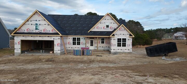 Property Photo: 118 Cripple Creek Drive NC 28584
