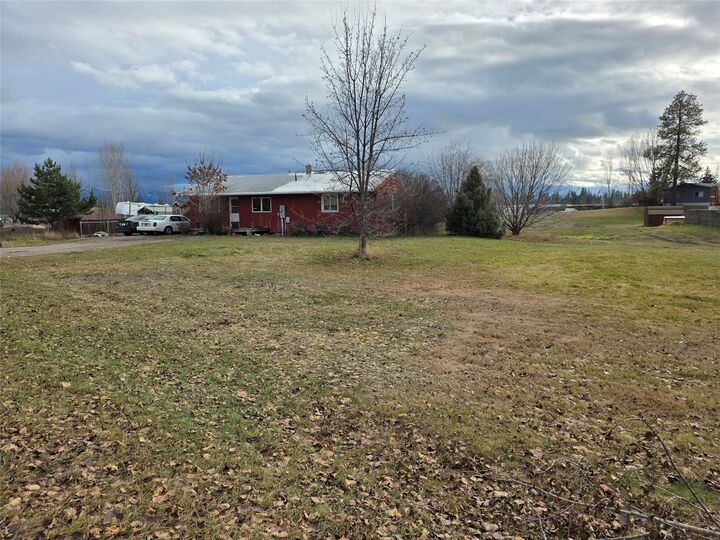 Property Photo:  10 Cheery Lynn Court  MT 59901 