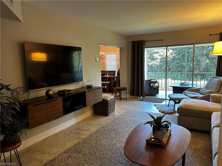 Property Photo:  208 Bob O Link Way 208B  FL 34105 