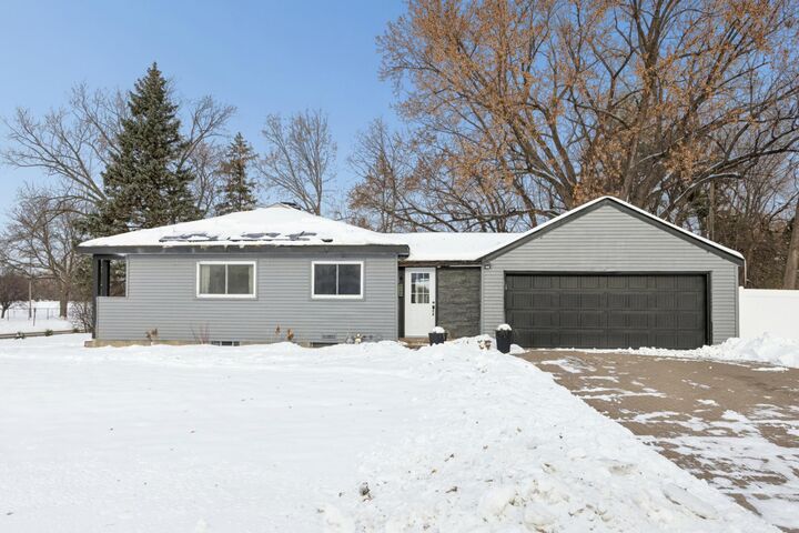 Property Photo: 2300 Zenith Avenue N MN 55422