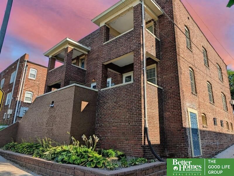 Property Photo: 3155 Jackson Street NE 68105