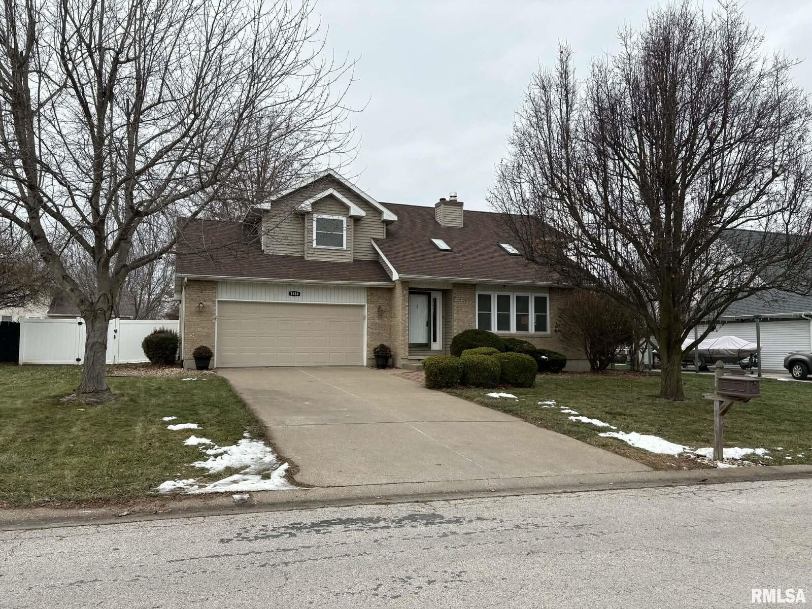 Property Photo:  1414 S 46th Street  IL 62301 