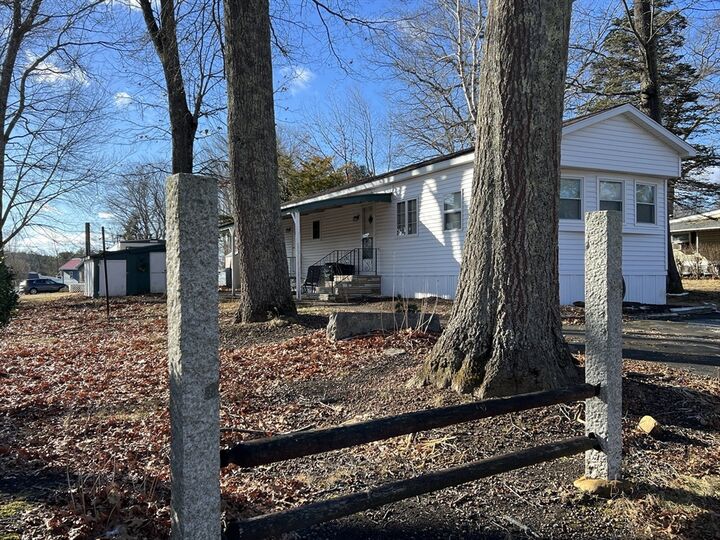 Property Photo: 6 Stagecoach Drive MA 01506