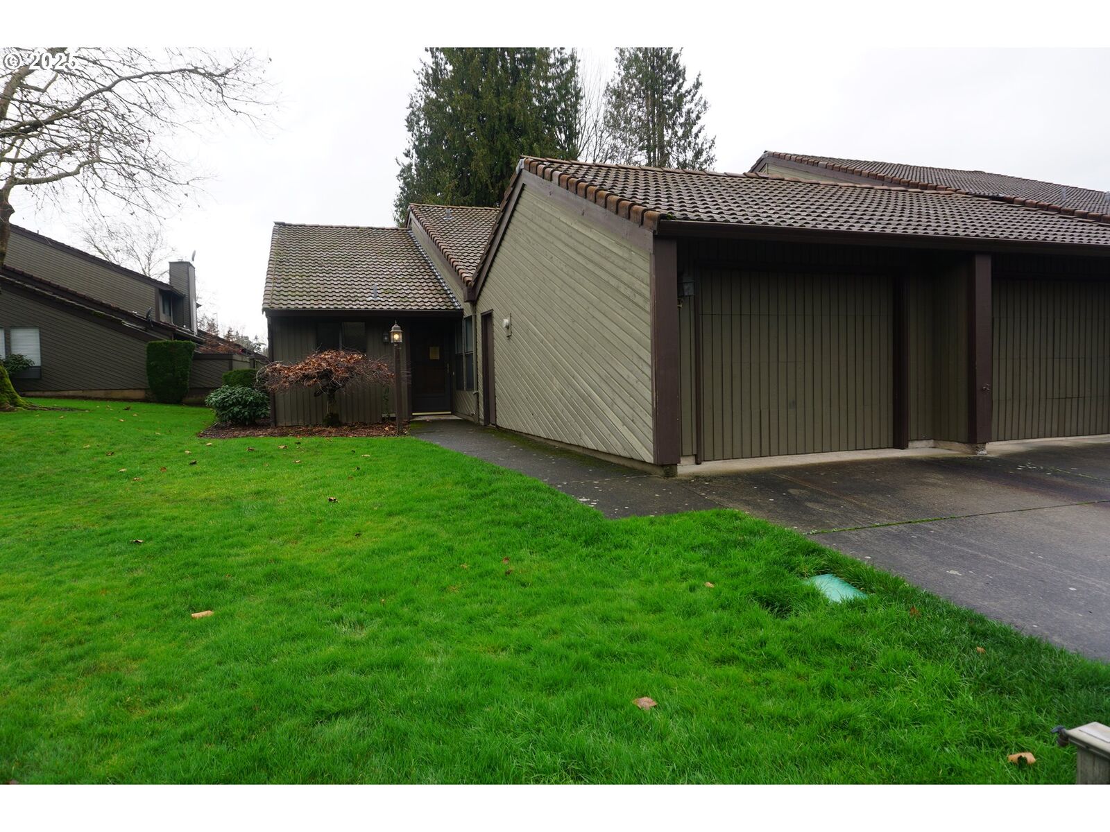 Property Photo:  13819 NW 10th Ct F  WA 98685 