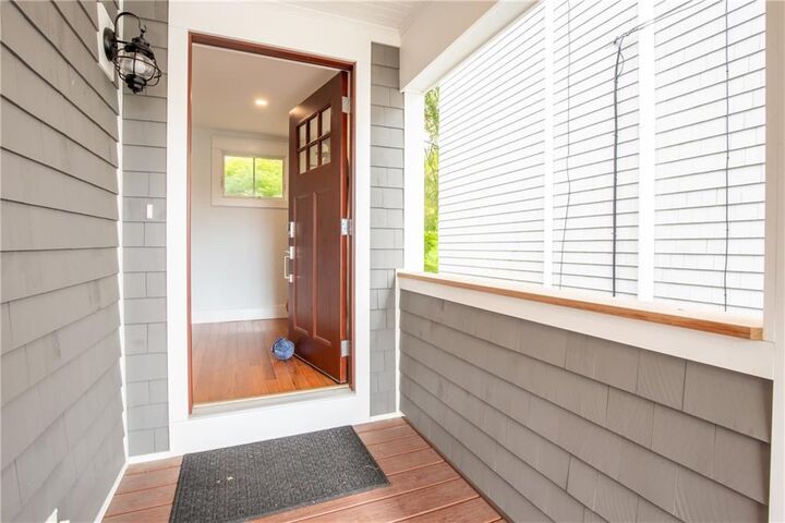 Property Photo:  5 Gillies Court  RI 02840 