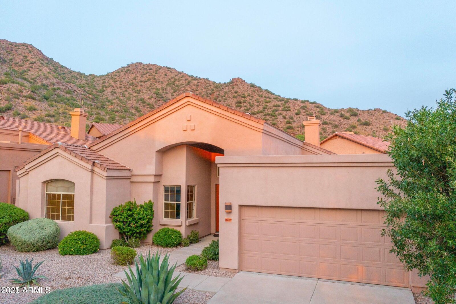 Property Photo: 12069 N 138th Way AZ 85259