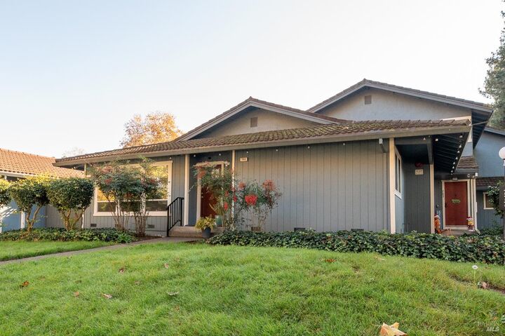 Property Photo:  783 Hudis Street  CA 94928 